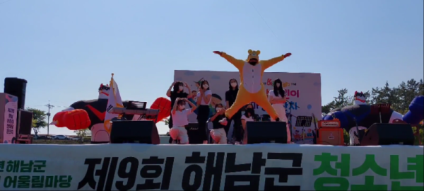 곰돌이 날다.png